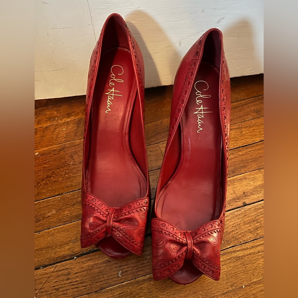 Cole Hann Nike Air Red Paisley Stiletto Heels